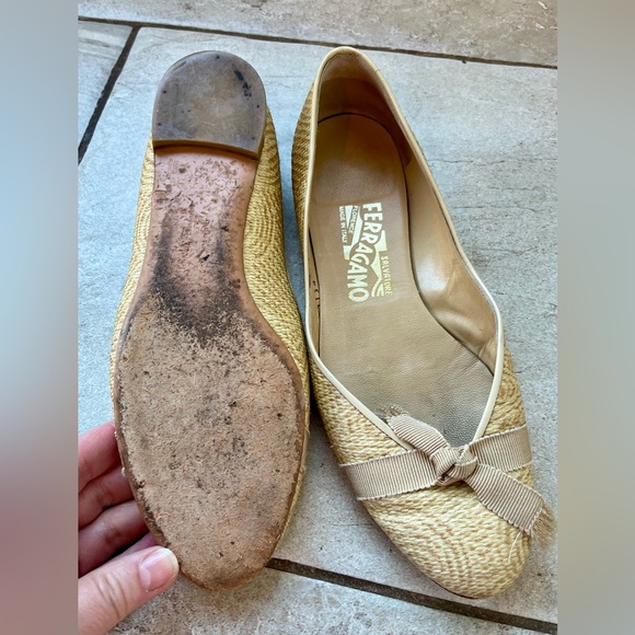 Salvatore Ferragamo ballet flats. Size 6. - Picture 8 of 11